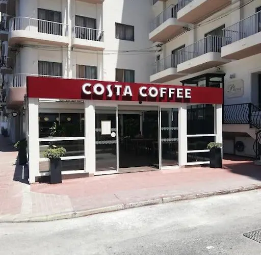 Sunny 2 Bedroom, 2 Bathrooms, Seaside Apt. *