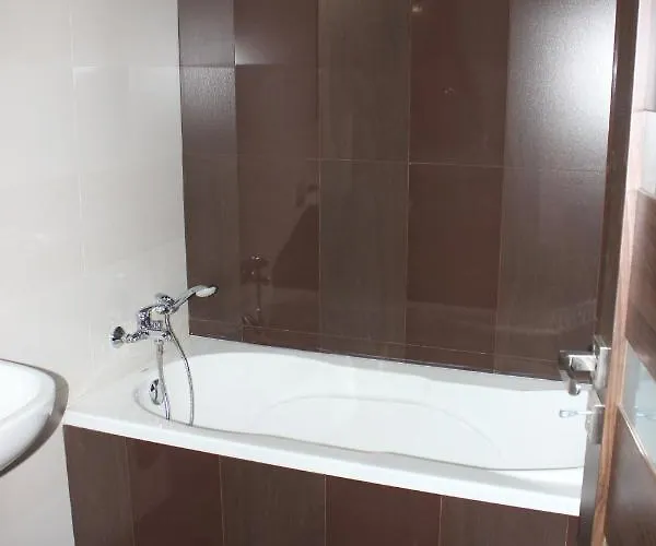 アパート Sunny 2 Bedroom, 2 Bathrooms, Seaside Apt. スリーマ