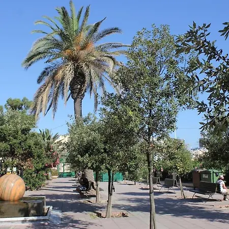 Sunny 2 Bedroom, 2 Bathrooms, Seaside Apt. Sliema