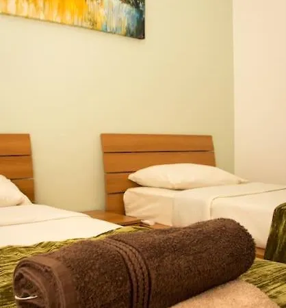 Apartament Sunny 2 Bedroom, 2 Bathrooms, Seaside Apt. *